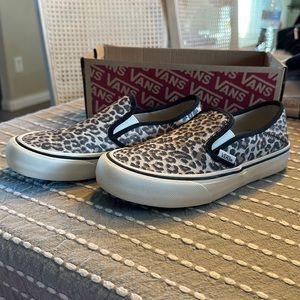 Like new vans cheetah print